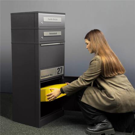 Metzler Paketbox mit 2 Briefkästen | LED | Eisenglimmer | personalisiert mit Gravur | Bispo 2