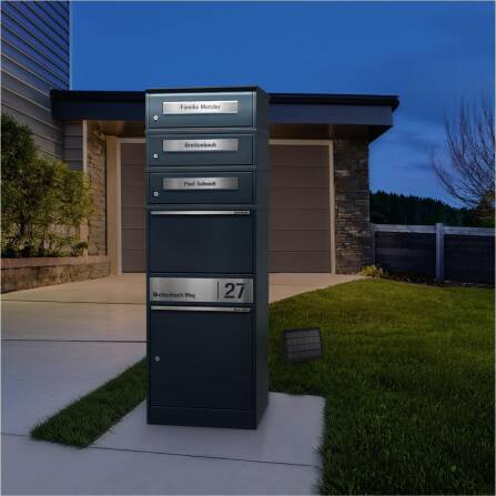 Metzler Paketbox mit 3 Briefkästen | LED | Anthrazit | personalisiert mit Gravur | Bispo 2