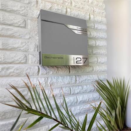 Metzler Briefkasten mit zwei Edelstahl-Namensschildern | Grau | Albrecht