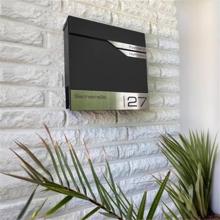 Metzler Briefkasten mit zwei Edelstahl-Namensschildern | Schwarz | Albrecht