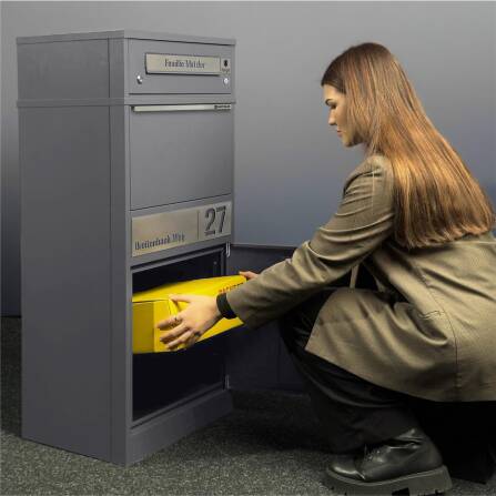 Metzler Boîte à colis avec sonnette sans fil et compartiment pour lettres | personnalisée avec gravure | Gris | Bispo sans fil