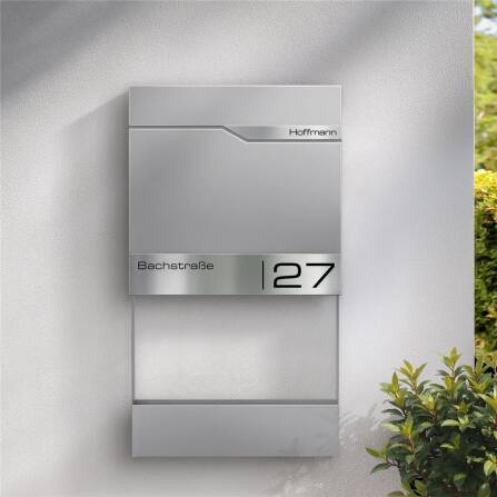 Metzler Briefkasten mit Blumenkasten | personalisiert mit Gravur | Grau | Siebert Frame J