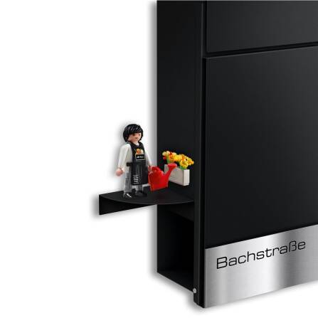 Metzler Regal für Briefkästen | Schwarz | Plate A