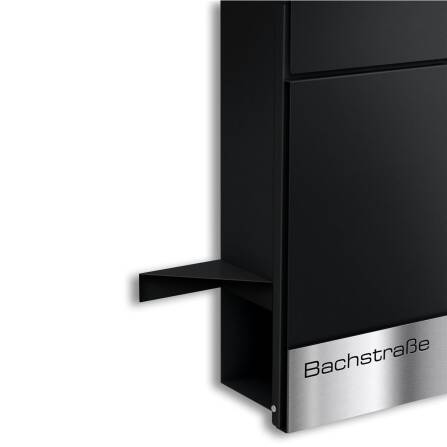 Metzler Regal für Briefkästen | Schwarz | Plate T