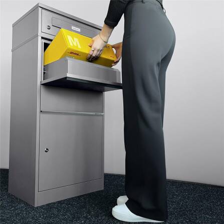 Metzler Boîte à colis avec plaque de nom échhangeable | Gris |  pour colis jusquà taille M | Bispo RE