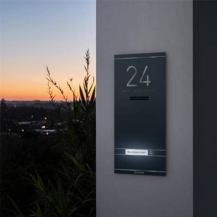 Metzler ADM10 Audio-Türsprechanlage | 1 Klingeltaster | Mit austauschbarem Namensschild | Kai