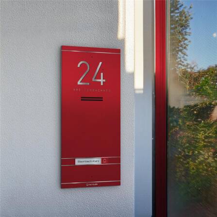 Metzler ADM10 Audio-Türsprechanlage | 1 Klingeltaster | Mit austauschbarem Namensschild | Wunschfarbe | Kai