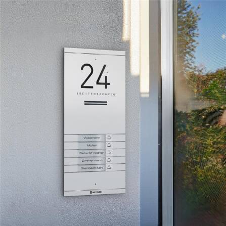 Metzler ADM10 Audio-Türsprechanlage | 5 Klingeltaster | Mit austauschbarem Namensschild | Weiß | Kai