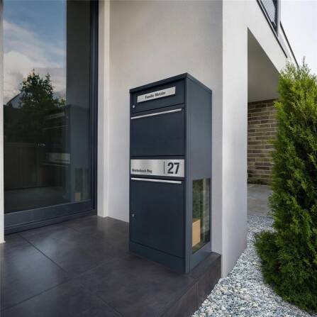 Paketbox mit Briefkasten | mit seitlichen Sichtfenstern | personalisiert mit Gravur | Edelstahl-Namensschild | Anthrazit | Bispo 2 SF