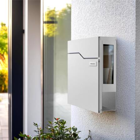 Metzler Briefkasten mit Sichtfenster | mit austauschbarem Namensschild | Verkehrsweiß | Hoffmann SF