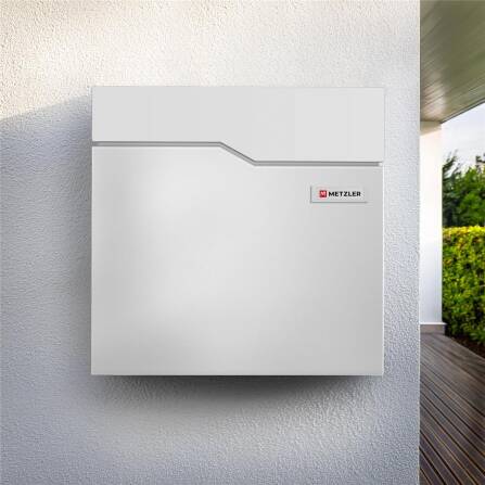 Metzler Briefkasten mit Sichtfenster | mit austauschbarem Namensschild | Verkehrsweiß | Hoffmann SF