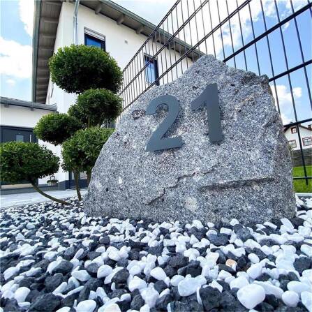 Metzler Hausnummer | Edelstahl | Arial | Höhe 20 cm