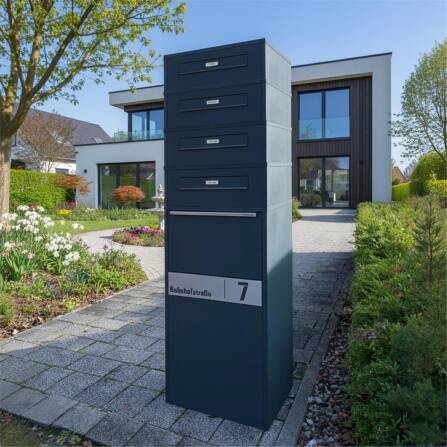 Metzler Paketbox mit 4 Briefkästen | Entnahme auf der Rückseite | personalisiert mit Gravur | austauschbares Namensschild | Anthrazit | Zivo 2