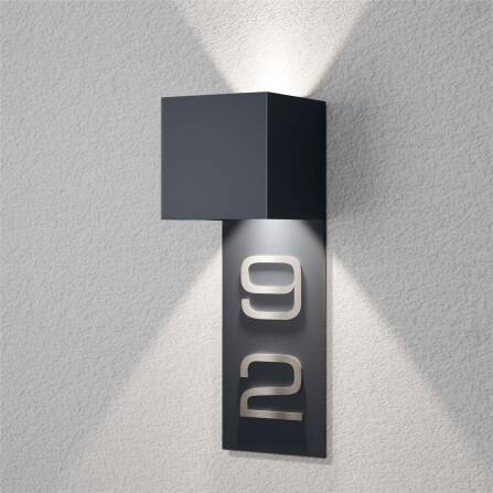Metzler LED Hausnummer zweistellig | Außenleuchte mit Hausnummernschild | RAL 7016 Anthrazit | Lumic