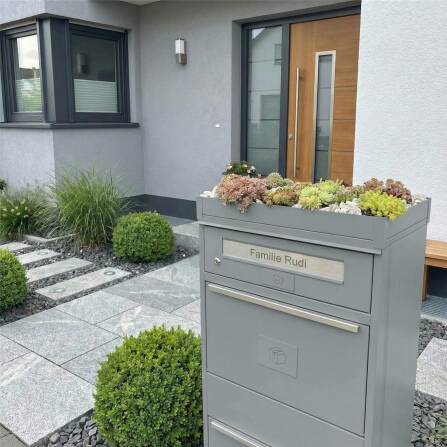 Metzler Pflanzdach für Paketbox | Dachbegrünung für Paketbriefkasten | Grau | für Modellreihe Bispo