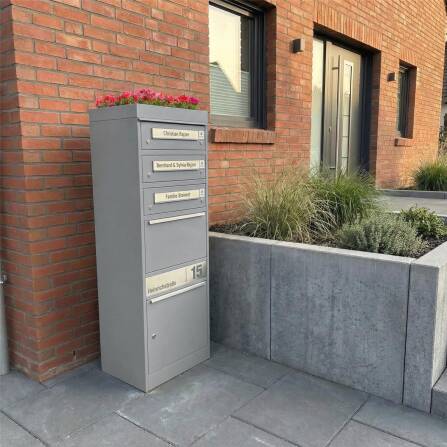 Metzler Pflanzdach für Paketbox | Dachbegrünung für Paketbriefkasten | Grau | für Modellreihe Bispo