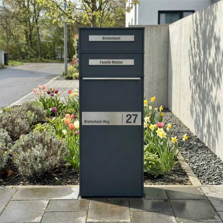 Metzler Paketbox mit LED | Entnahme auf der Rückseite | personalisiert mit Gravur | Anthrazit | Zivo 2 LED