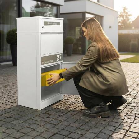 Metzler Paketbox mit Briefkasten | personalisiert mit Gravur | Edelstahl-Namensschild | mit Briefeinwurf | Weiß | Bispo 2