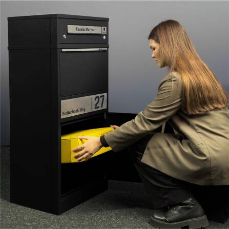 Metzler Funk-Paketbox mit Klingel & Briefkasten |  personalisiert mit Gravur | Edelstahl-Namensschild | Schwarz | Bispo Funk