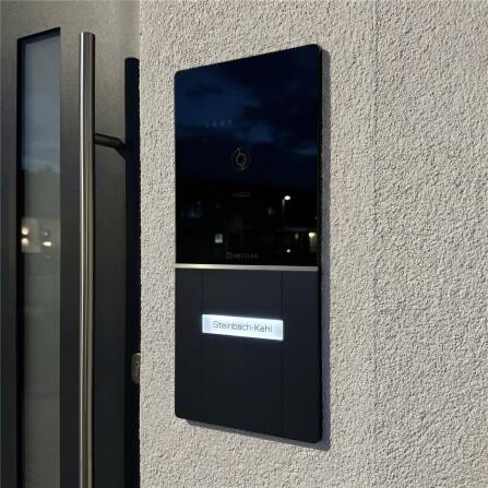 Metzler XDM10 Video-Türsprechanlage mit austauschbarem Namensschild | 2-Draht-BUS | 1 Klingeltaster | RAL 7016 Anthrazit | Maxior