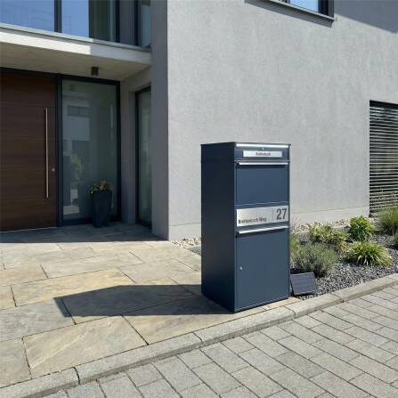 Metzler Paketbox XL mit Briefkasten | LED | personalisiert mit Gravur | RAL 7016 Anthrazit | Bispo Max 2