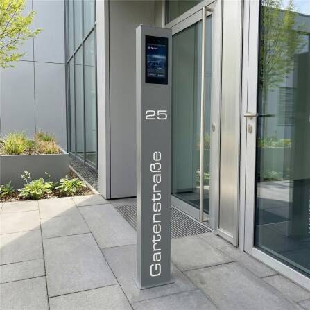 Metzler Video-Türsprechsäule | Klingelstele mit Gesichtserkennung | Farbe wählbar | Ein- & Mehrfamilienhaus | Personalisierbar | SDM10S