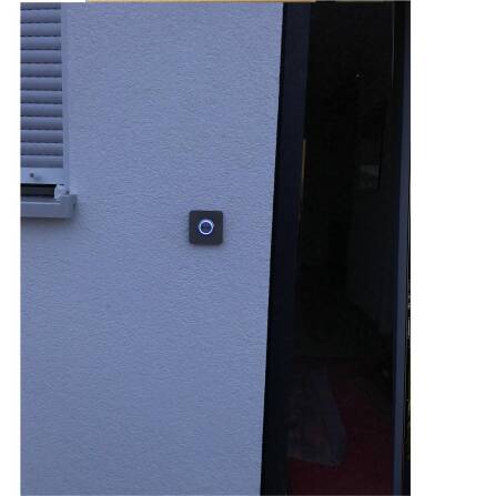 Metzler quadratische Türklingel Edelstahl Gravur + LED-Taster | Ares