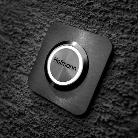 Metzler quadratische Türklingel Edelstahl Gravur + LED-Taster | Ares