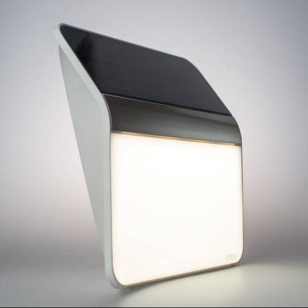 Solar-Hausnummer von Steinel | Schwarz | Dämmerungssensor